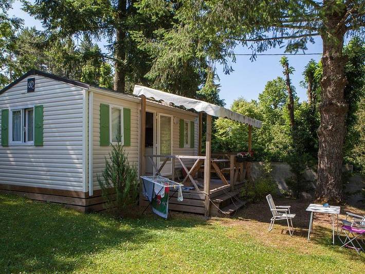 Camping pour 4 personnes, avec bassin pour enfant dans Lozère - 2