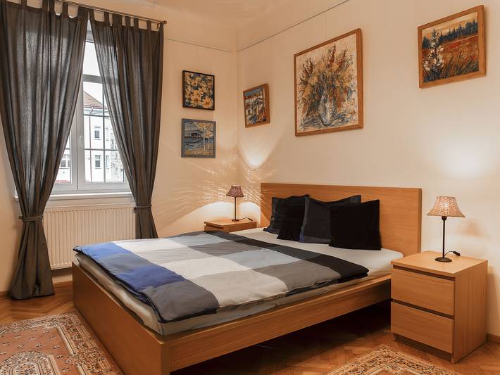 Ferienwohnung für 8 Personen, mit Whirlpool und Garten in Prag - 2