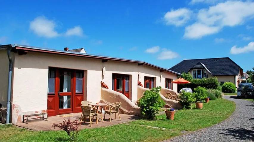 Villa für 4 Personen, mit Garten und Terrasse auf Rügen - 3