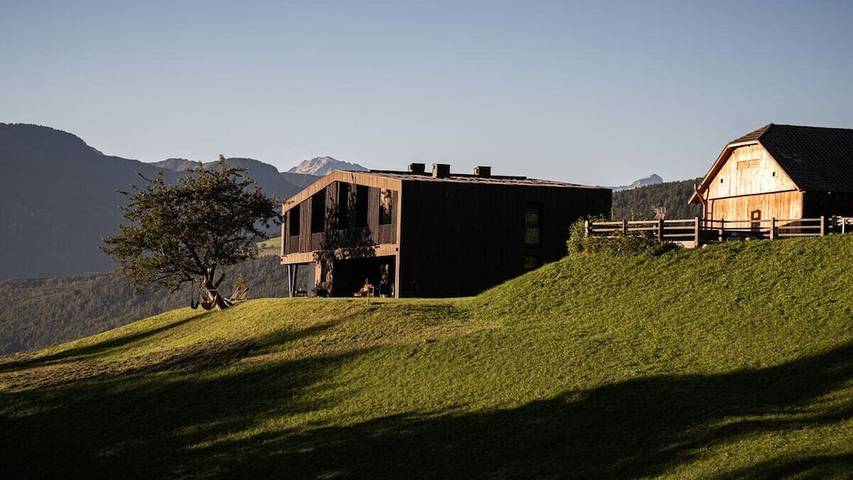 Location de vacances pour 6 personnes, avec terrasse à Brunico - 2