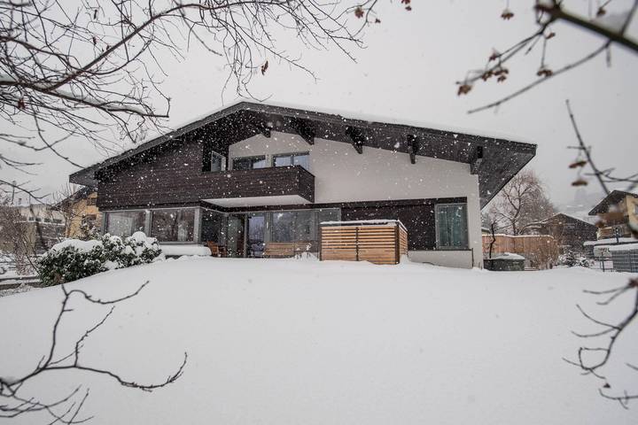 Ferienhaus für 9 Personen, mit Balkon und Terrasse sowie Garten und Ausblick in Schruns - 2