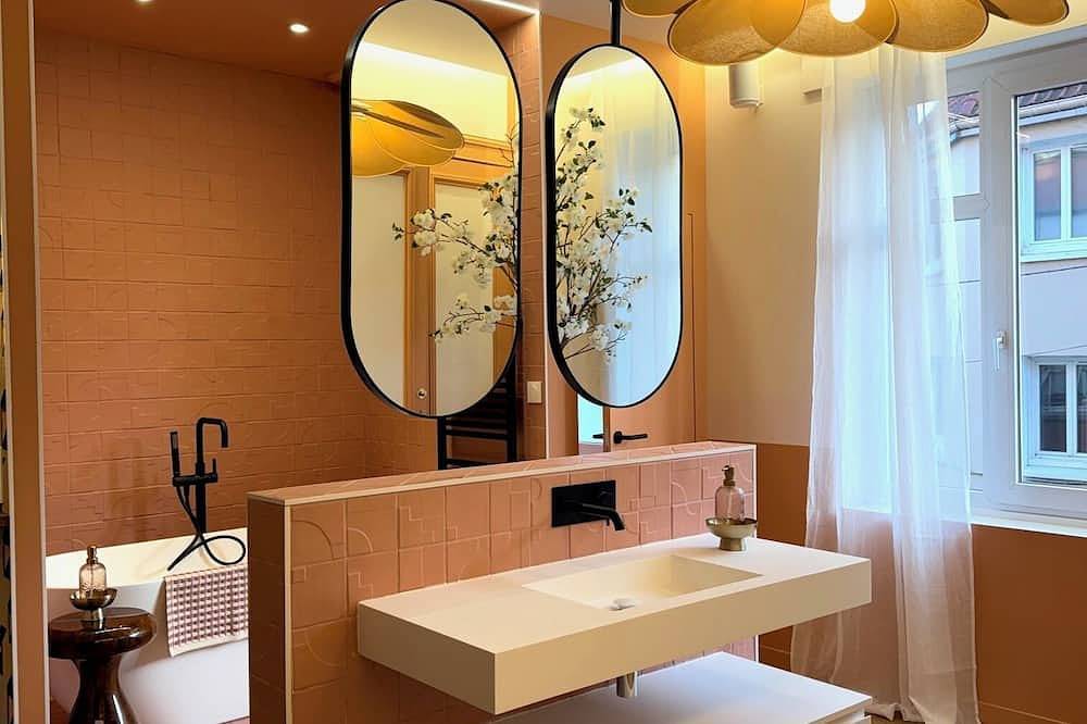 Entire apartment, Quiet design loft - near Tunnel - telecommuting in Calais, Calais region