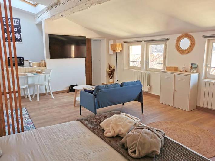 Gîte pour 2 personnes, avec vue dans Arenes D Arles