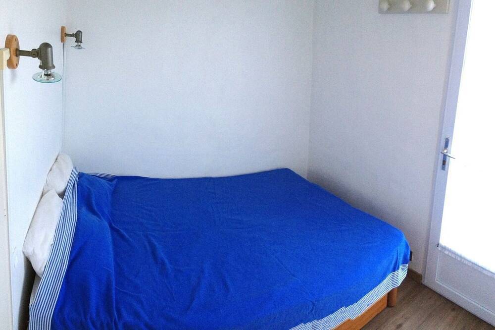 Location La Noue à petit prix à 250m mer et à 400m centre village - 4 pers max in Sainte-Marie-de-Ré, Île de Ré