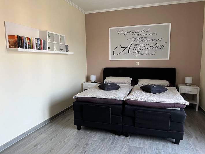 Ferienwohnung für 4 Personen, mit Sauna und Terrasse in Pewsum