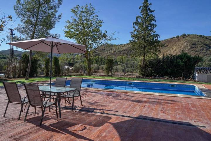 Casa rural para 14 personas, con Terraza y Jardín además de Piscina y Vistas en Fuente-Tójar - 3