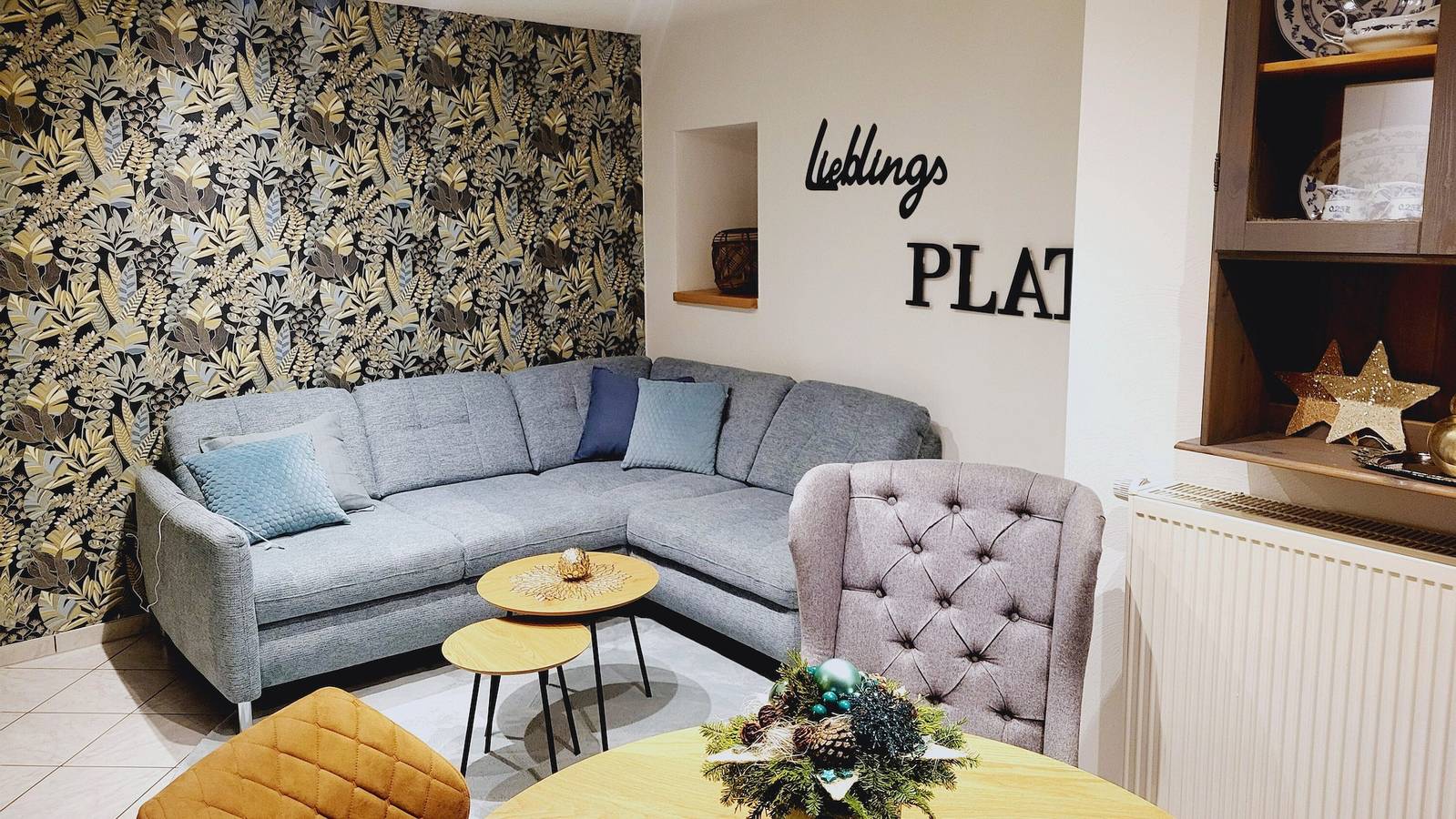 Holiday Home 'Kleines Stadthaus-Komfort' with Wi-Fi in Hillesheim, Volcanic Eifel