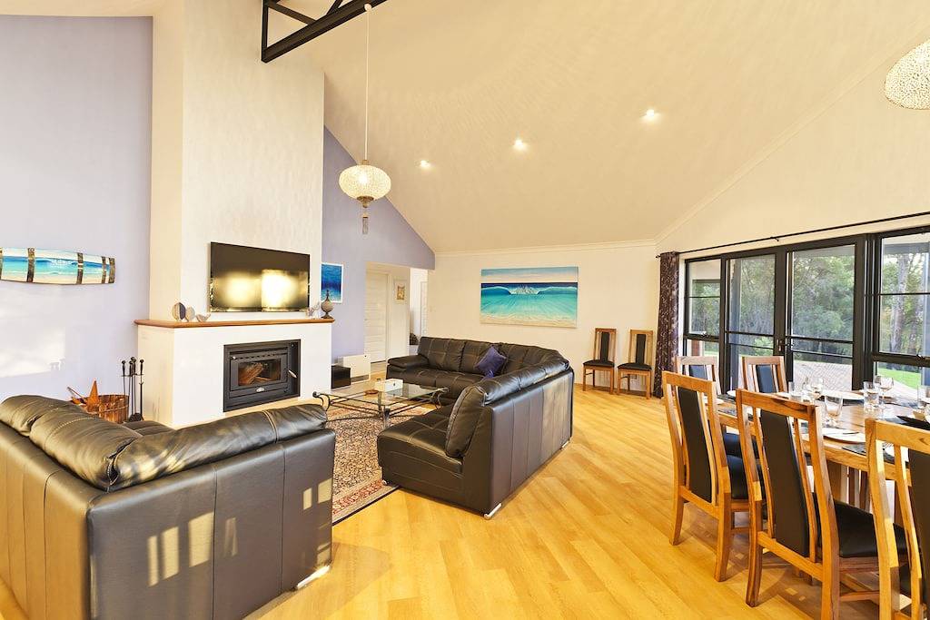 Chynoweth Scenic Views and Secluded Luxury in Yallingup, Western Australia