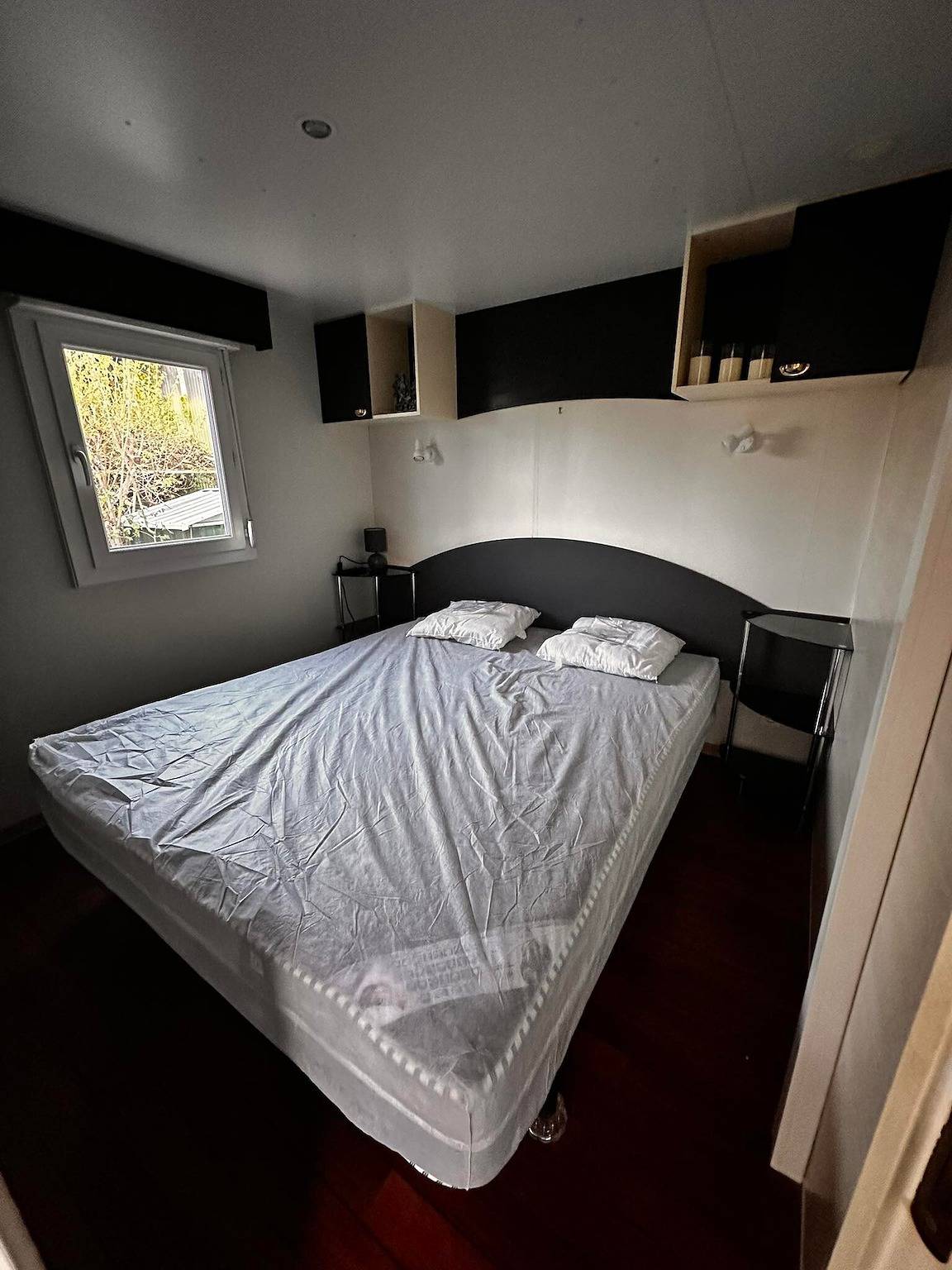 « Mobil-home 3 Chambres St Aygulf » avec piscine partagée, Wi-Fi et climatisation in Fréjus, Région de Draguignan