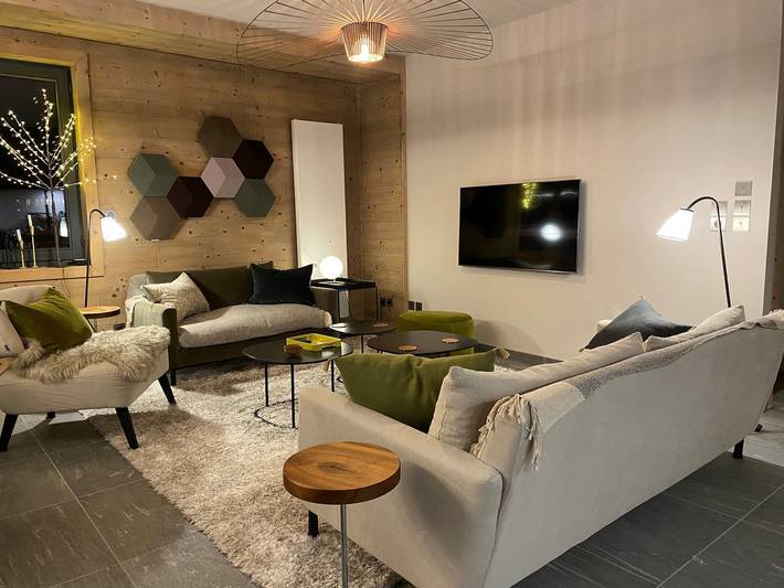 Gîte pour 8 personnes, avec balcon dans Office De Tourisme Des Gets - 3