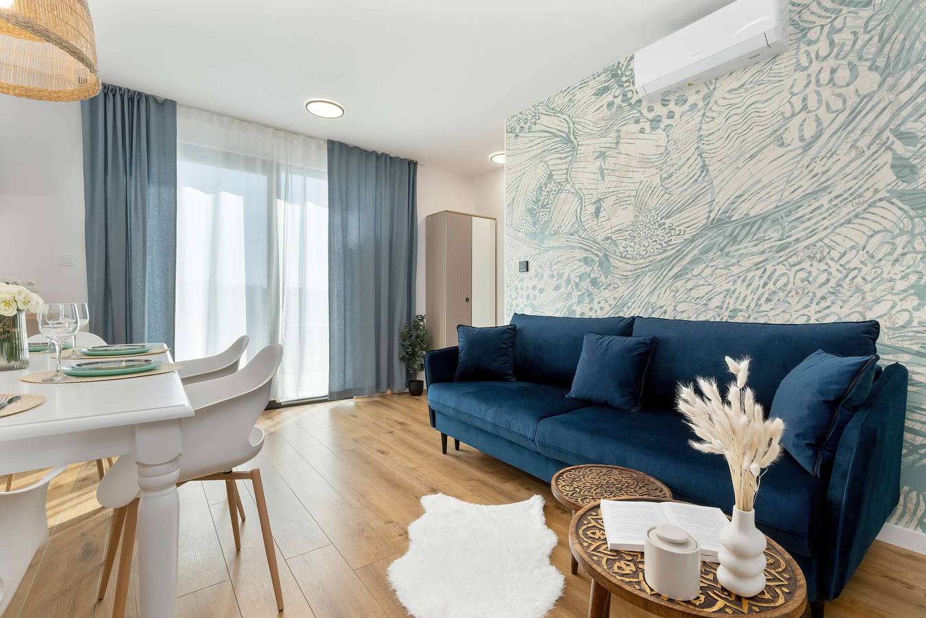 Entire apartment, Spacious Apartment for 10 persons | Pool, Sauna, Parking in Jastrzębia Góra, Polish Baltic Sea