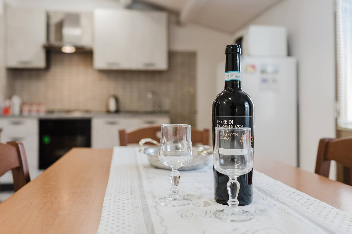 Entire apartment, Apartment 'House In Calatafimi Segesta' with Private Terrace, Wi-Fi and Air Conditioning in Calatafimi Segesta, Trapani Province