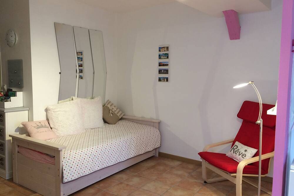 Studio entièrement aménagé au coeur des châteaux de la Loire in Amboise, Région de Tours