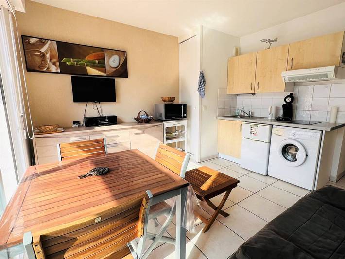 Appartement entier, Appartement T1 bis à Cambo-les-Bains avec terrasse in Cambo-les-Bains, Région de Bayonne