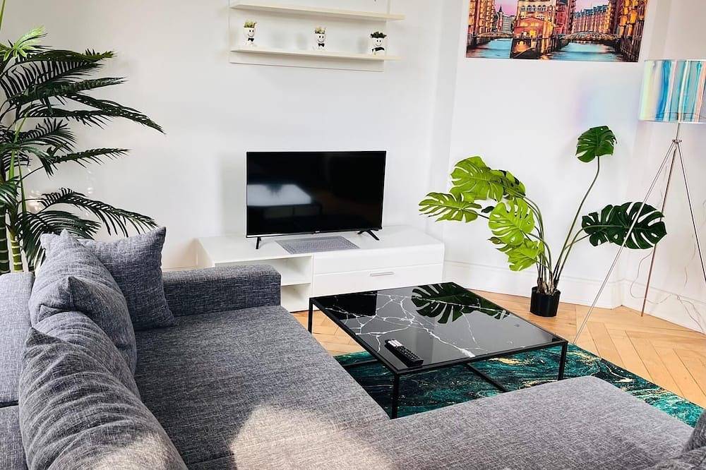 Ganze Wohnung, 4 Zimmer Wohnung Reeperbahn Ecke Gr. Freiheit in Reeperbahn, Hamburg