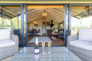 Glamping for 4 People in Stanton on the Wolds, Nottinghamshire, Photo 4