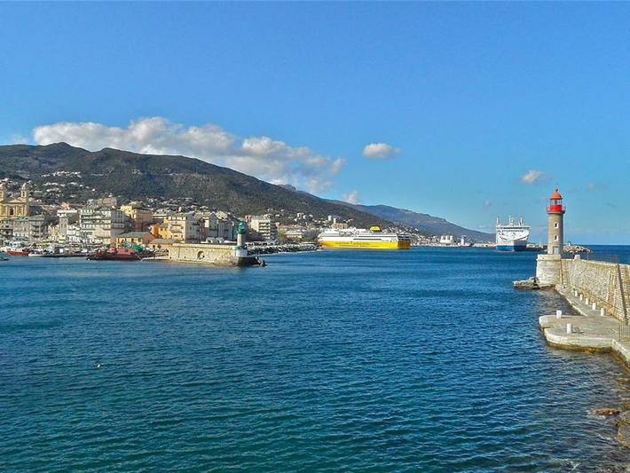 Maison d’hôte pour 2 personnes, avec vue à Ville-di-Pietrabugno