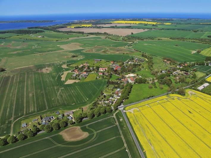 Ferienwohnung für 8 Personen, mit Sauna und Garten, kinderfreundlich in Bastorf - 3