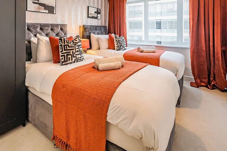 Apartment for 6 people, with balcony and garden in Basingstoke