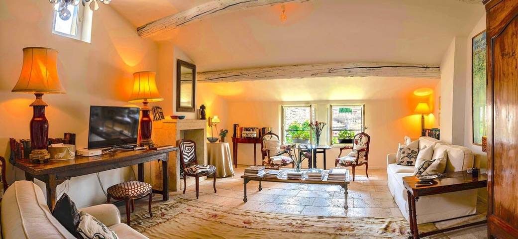 Ferienhaus für 4 Personen mit Pool in Uzès, Nimes und Umgebung