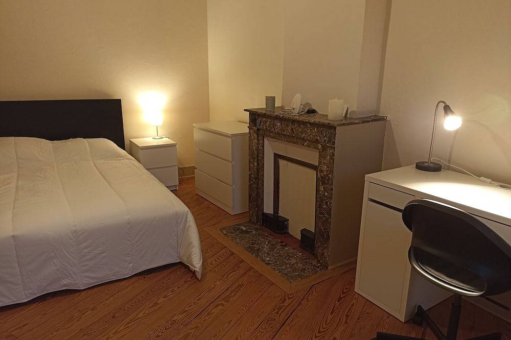 Appartement entier, Appartement Cosy situé dans la Loire, à 1H de Lyon, Clermont-Ferrand et Vichy in Le Coteau, Région de Roanne