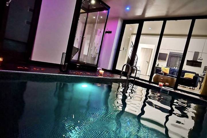 Maison de vacances pour 2 personnes, avec Balcon ainsi que Jacuzzi et Sauna
