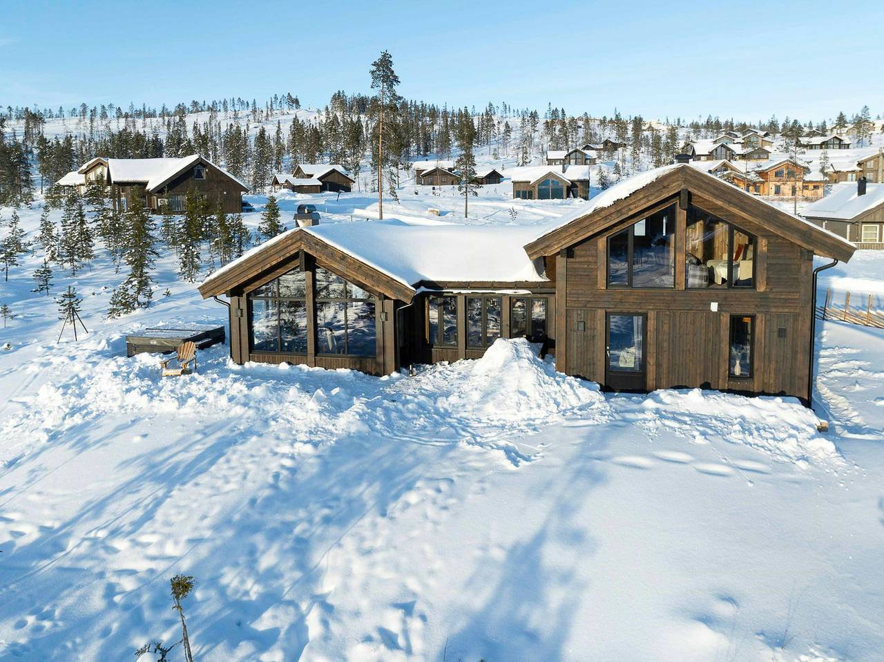 Neue Hütte in Turufjell mit Whirlpool und Billardzimmer in Flå