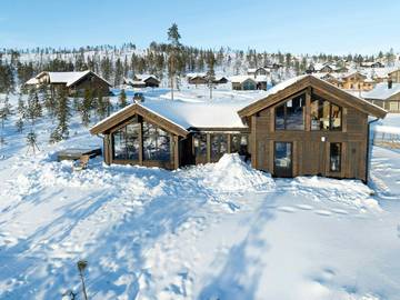 Ferienhaus für 11 Personen, mit Sauna und Terrasse, kinderfreundlich in Ost-Norwegen