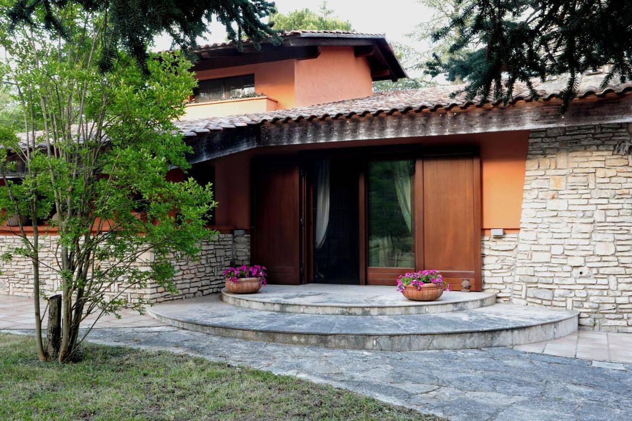 Double Room with Private Bathroom in Andria, Parco nazionale dell'Alta Murgia