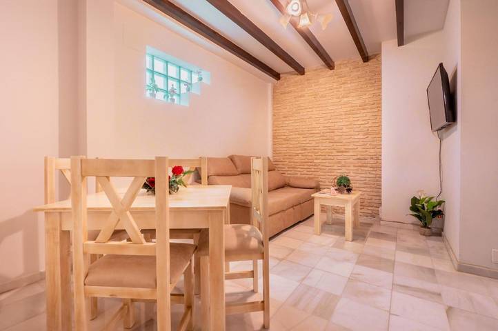 Appartamento intero, Appartamento 'Precioso En Triana' con Wi-Fi e Aria Condizionata in Central Seville, Siviglia
