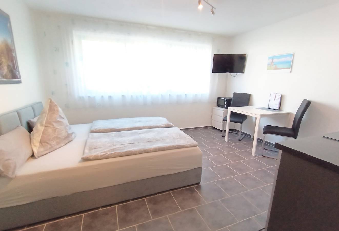 Ganze Ferienwohnung, Dani's App. 1 Bodensee Apartment Fischbach Eichenmühleweg in Friedrichshafen, Region Bodensee-Oberschwaben