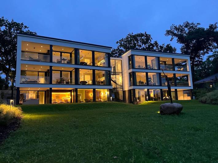 Ferienwohnung für 8 Personen, mit Balkon und Terrasse sowie Whirlpool und Garten in Garz - 4