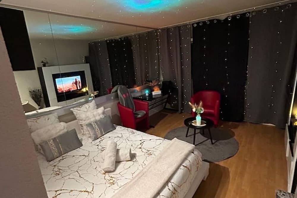 Entire apartment, Les Temps Heureux + Parking - Your Elegant Haven of Peace near Nantes in Carquefou, Nantes region