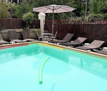 Chambre d’hôte pour 5 personnes, avec terrasse et piscine à Saint-Georges-sur-Cher