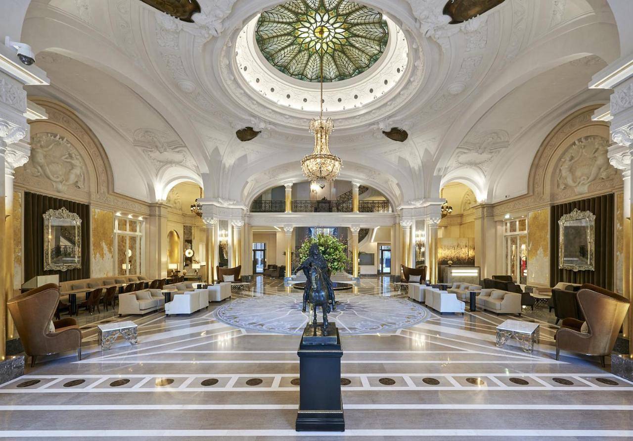 Hôtel de Paris Monte-Carlo in Monte Carlo, Côte méditerranéenne (France)