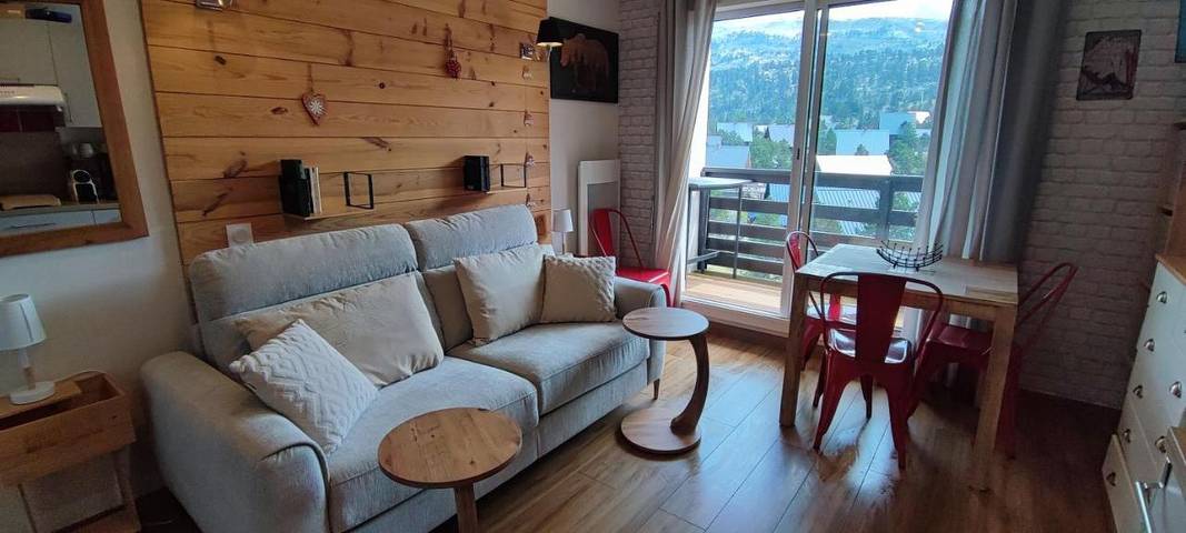 Apartamento de vacaciones para 4 personas, con balcón y vistas - 1