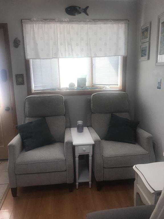 Wunderschönes Strandhaus ... 1 Block zum Meer und zur Bucht! .. September 2019 Tiefenrabatt! in Toms River, Ocean County