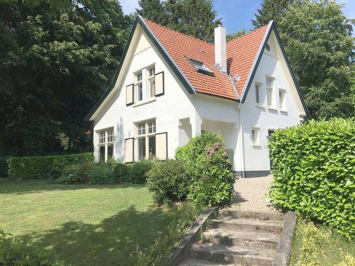 Vakantiewoning voor 2 personen, with Terras and Tuin as well as Uitzicht in het Nationaal Park Veluwezoom