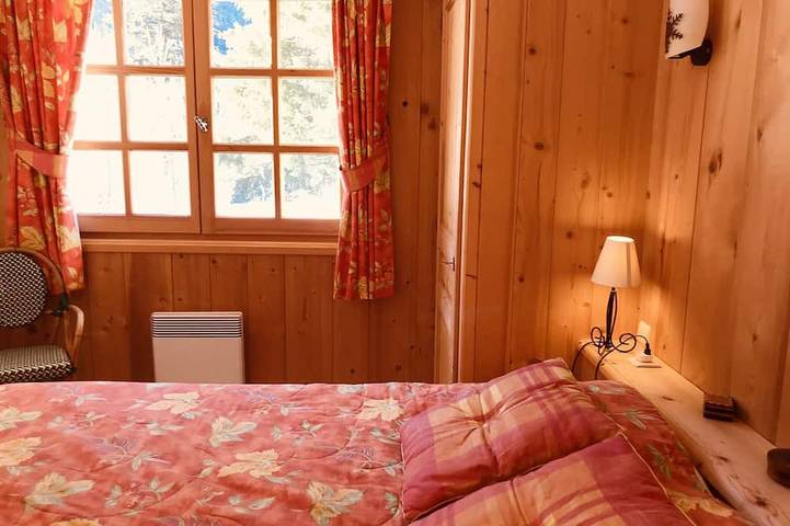Gîte pour 6 personnes, avec terrasse et jardin à Les Contamines-Montjoie - 4