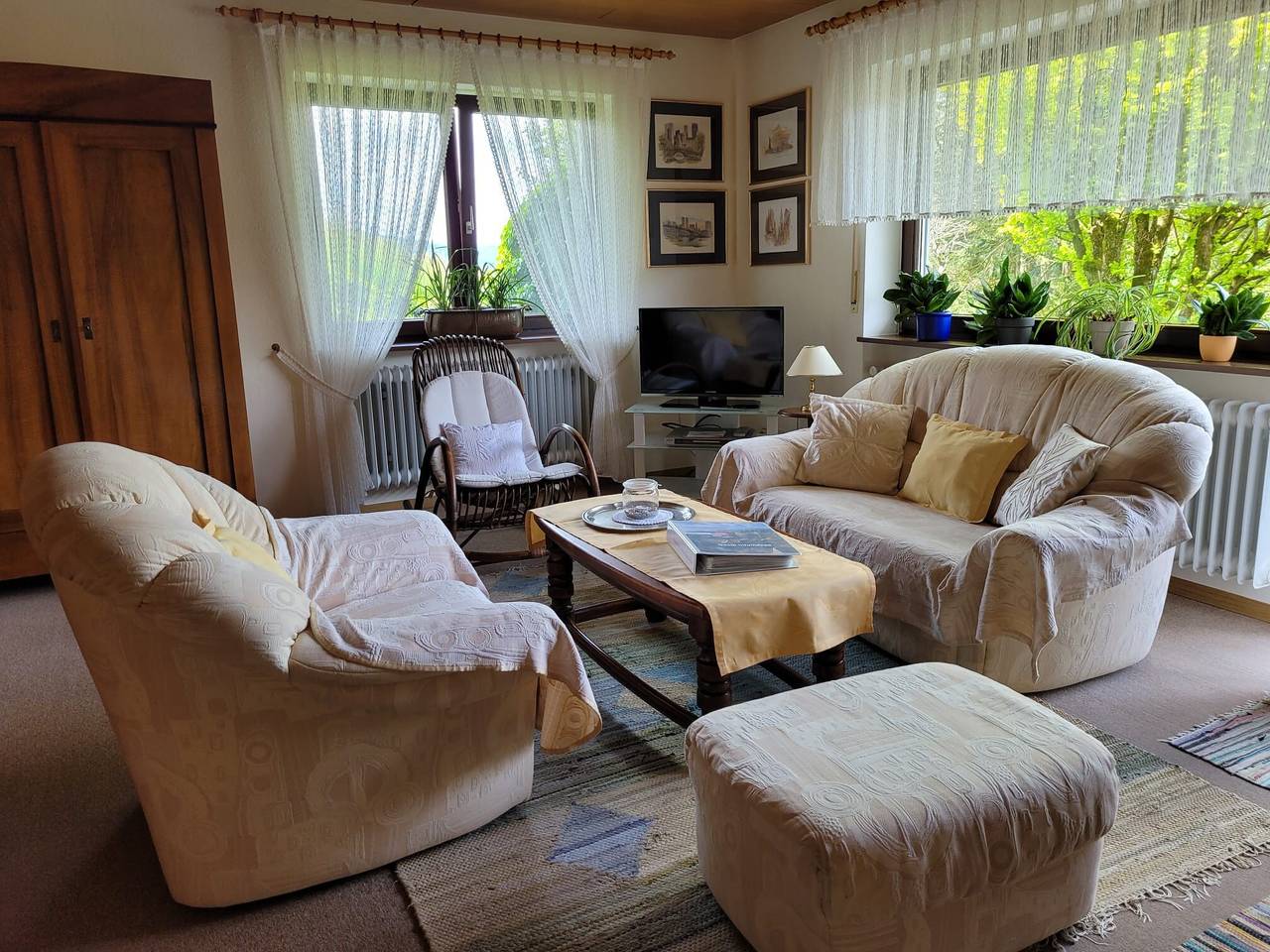 Apartamento inteiro, Apartamento Ritter com vista livre para o vale e terraço privado in Oberharmersbach, Central Black Forest