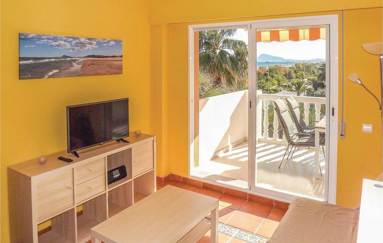Apartamento vacacional entero, Apartamento junto a la playa con piscina y terraza in Platja de Terranova (Piles), Piles