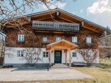 Ferienhaus für 12 Personen, mit Garten im Salzkammergut