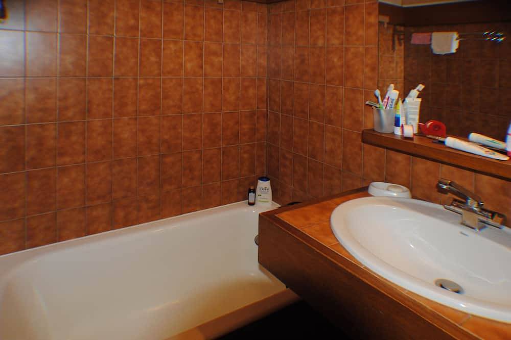 Appartement entier, Pays Du Mont-Blanc - Studio Plein Sud in Praz-sur-Arly, Pays du Mont-Blanc