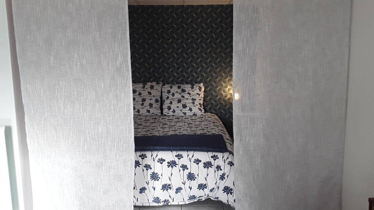 Appartement de vacances entier, Suite with Garden View in Creuzier-le-Vieux, Région de Vichy