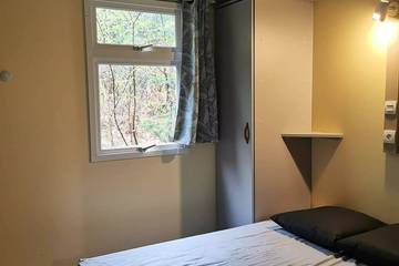 Camping pour 5 Personnes dans Palisse, Région d'Ussel, Photo 1