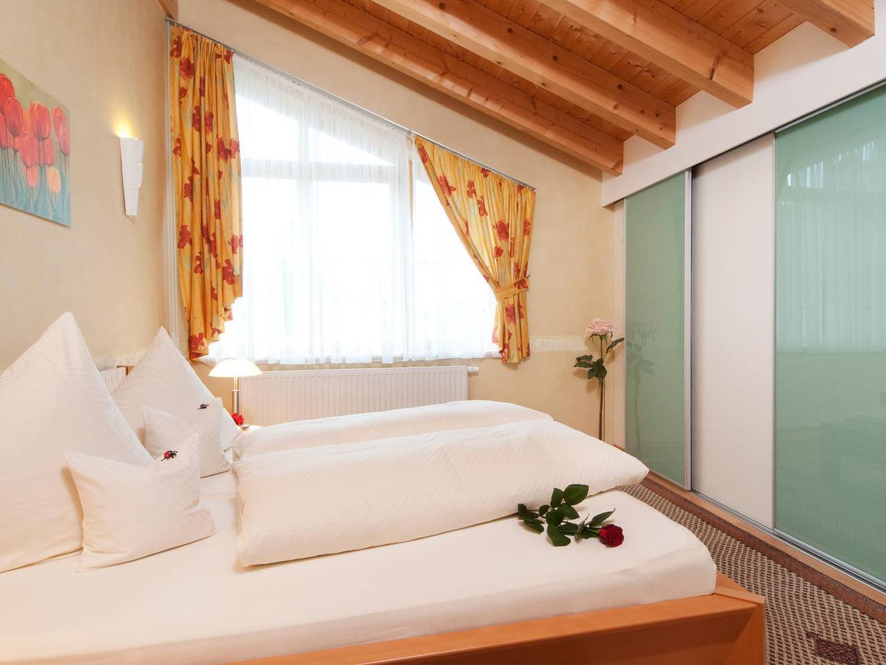 Ganze Ferienwohnung, Apartment "S" - 1 Schlafraum/Bad/ Wc in Hirschegg Kleinwalsertal, Mittelberg