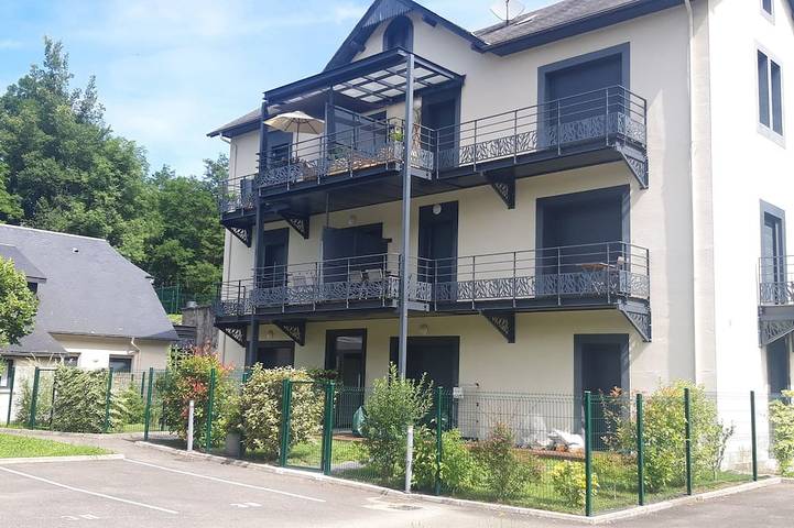 Gîte pour 3 personnes, avec Balcon et Jardin à Beaucens