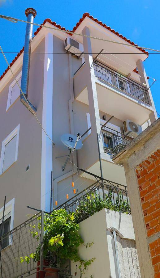Appartement de vacances pour 5 personnes, avec Balcon ainsi que Terrasse et Vue