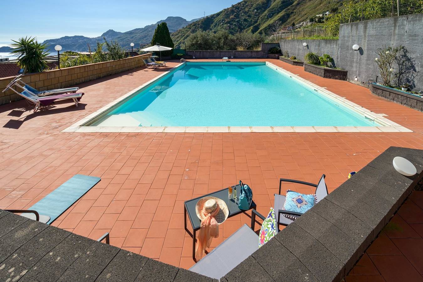 Casa de vacaciones para 10 personas con jardín in Letojanni, Provincia de Messina