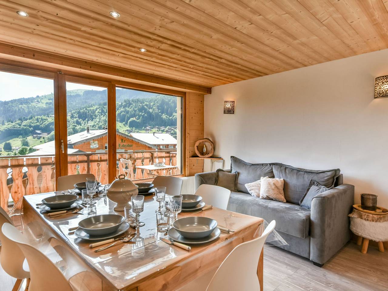 Apartamento entero, Apartamento T2 con zona anexa, para 6 personas, cerca de pistas y centro in Les Gets, Les Portes du Soleil